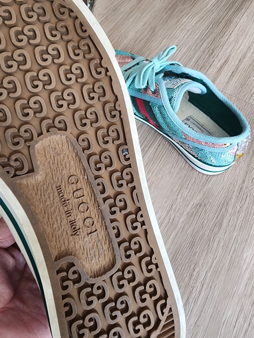 Authentic Gucci Sequined Low-Top Sneakers Shoes - Picture 12 of 13